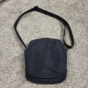 Pacsafe Metrosafe Crossbody Messenger Bag
